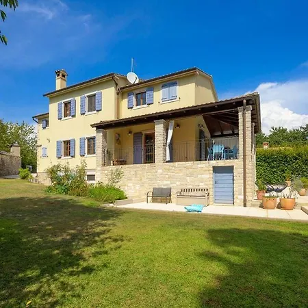 House Nono Blaz By Istrialux