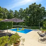 Villa House Nono Blaz By Istrialux